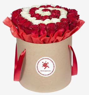 Κουτί με Κόκκινα και Λευκά Τριαντάφυλλα Image